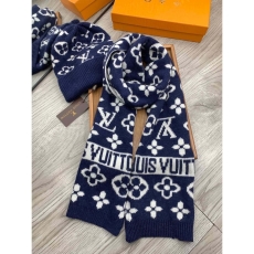 Louis Vuitton Caps Scarfs